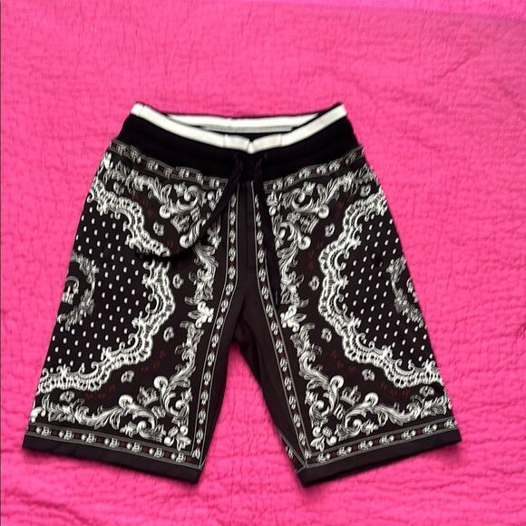 Dolce & Gabbana Black and White Patterned Shorts, S - Picture 1 of 10